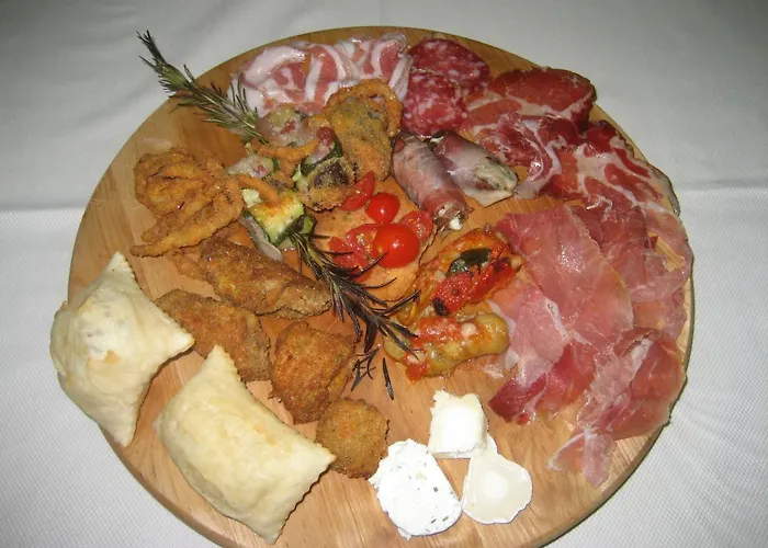 Boomerang - Check-in & Meals In Front At Sporting Ξενοδοχείο 3*