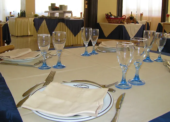 Boomerang - Check-in & Meals In Front At Sporting Salsomaggiore Terme