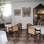 Hotel Boomerang - Check-in & Meals In Front At Sporting Salsomaggiore Terme