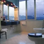 Boomerang - Check-in & Meals In Front At Sporting Hotel Salsomaggiore Terme