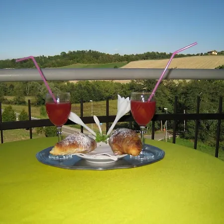 Boomerang - Check-in & Meals In Front At Sporting Hotel Tabiano Terme