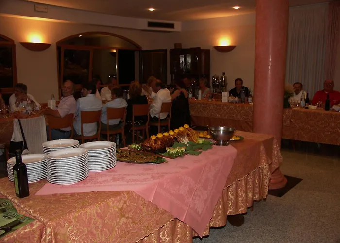 Boomerang - Check-in & Meals In Front At Sporting 3* Salsomaggiore Terme