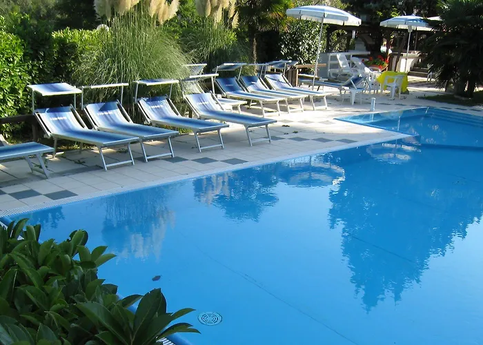 Boomerang - Check-in & Meals In Front At Sporting Ξενοδοχείο